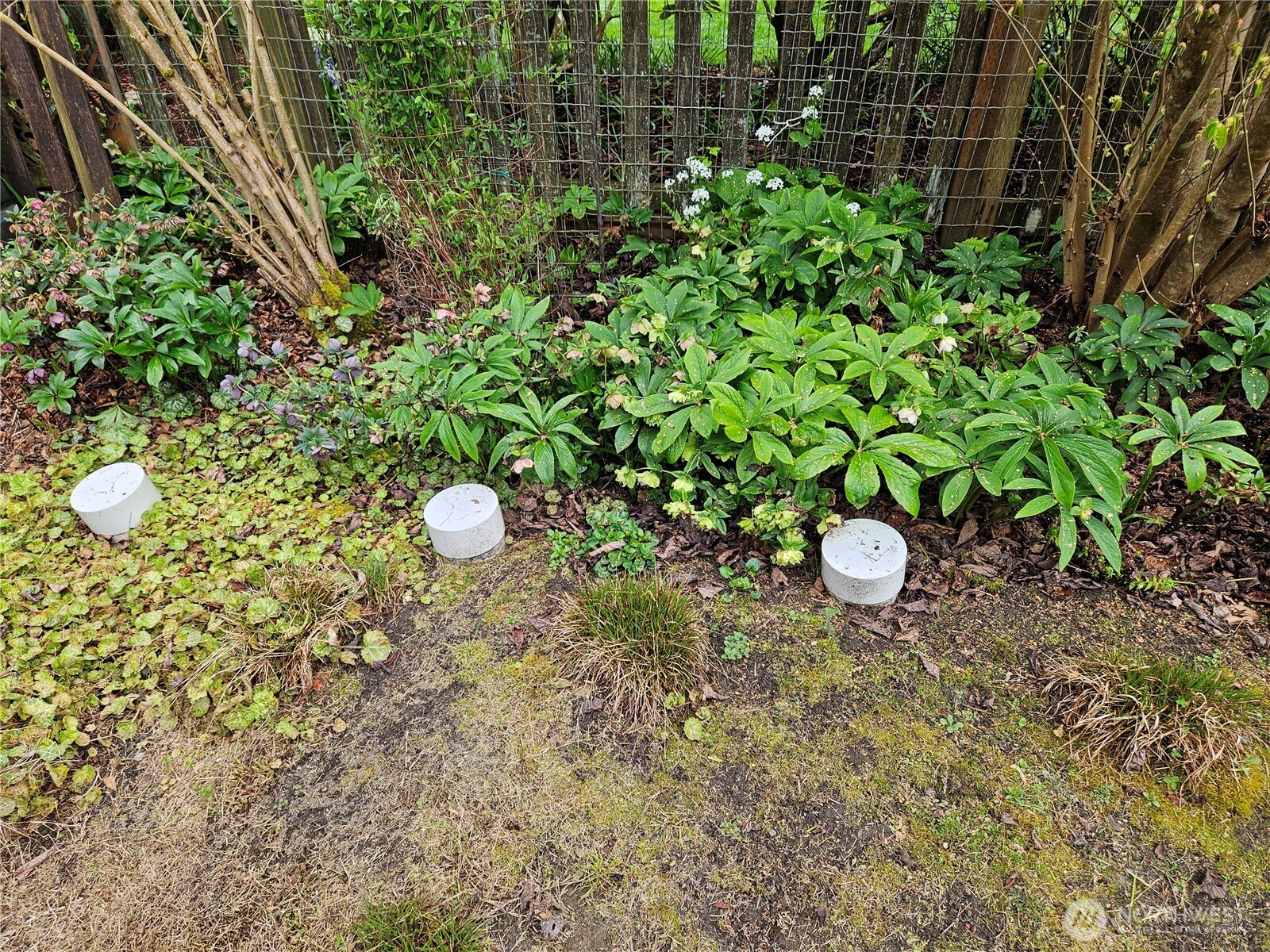 9345 NE Seaview Avenue , Indianola, WA 98342