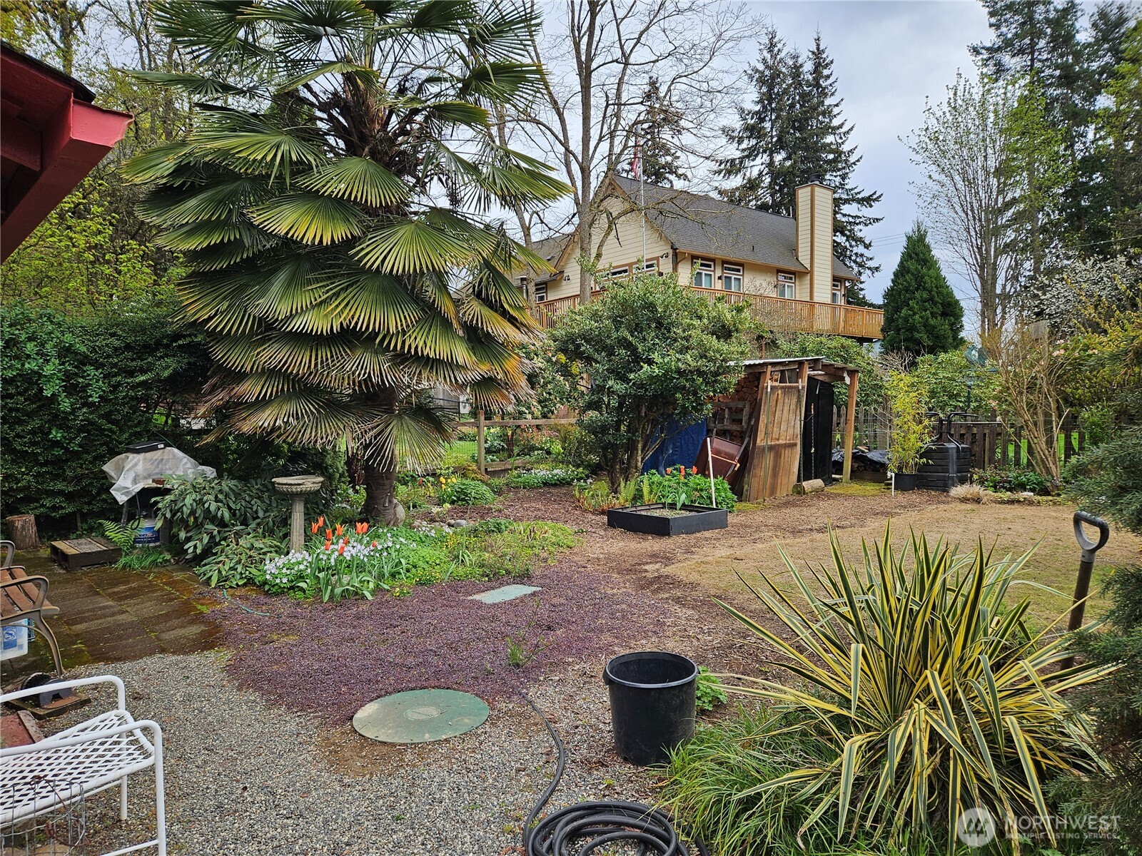 9345 NE Seaview Avenue , Indianola, WA 98342