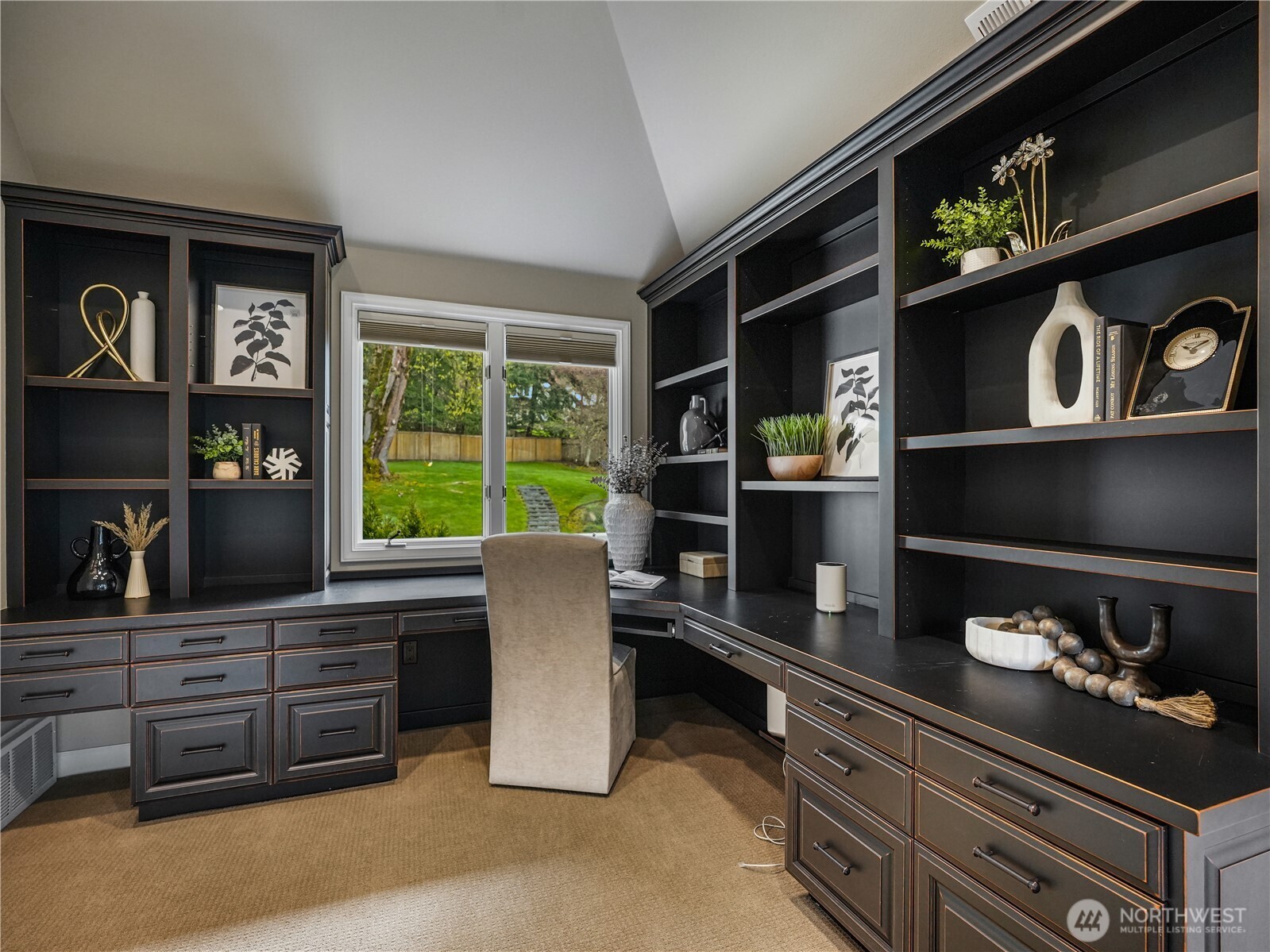 6158 162nd Place SE, Bellevue, WA 98006