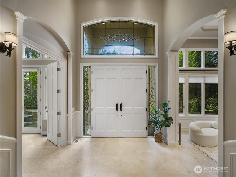 6158 162nd Place SE, Bellevue, WA 98006