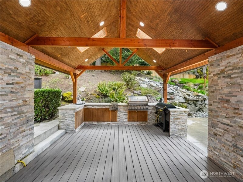 6158 162nd Place SE, Bellevue, WA 98006