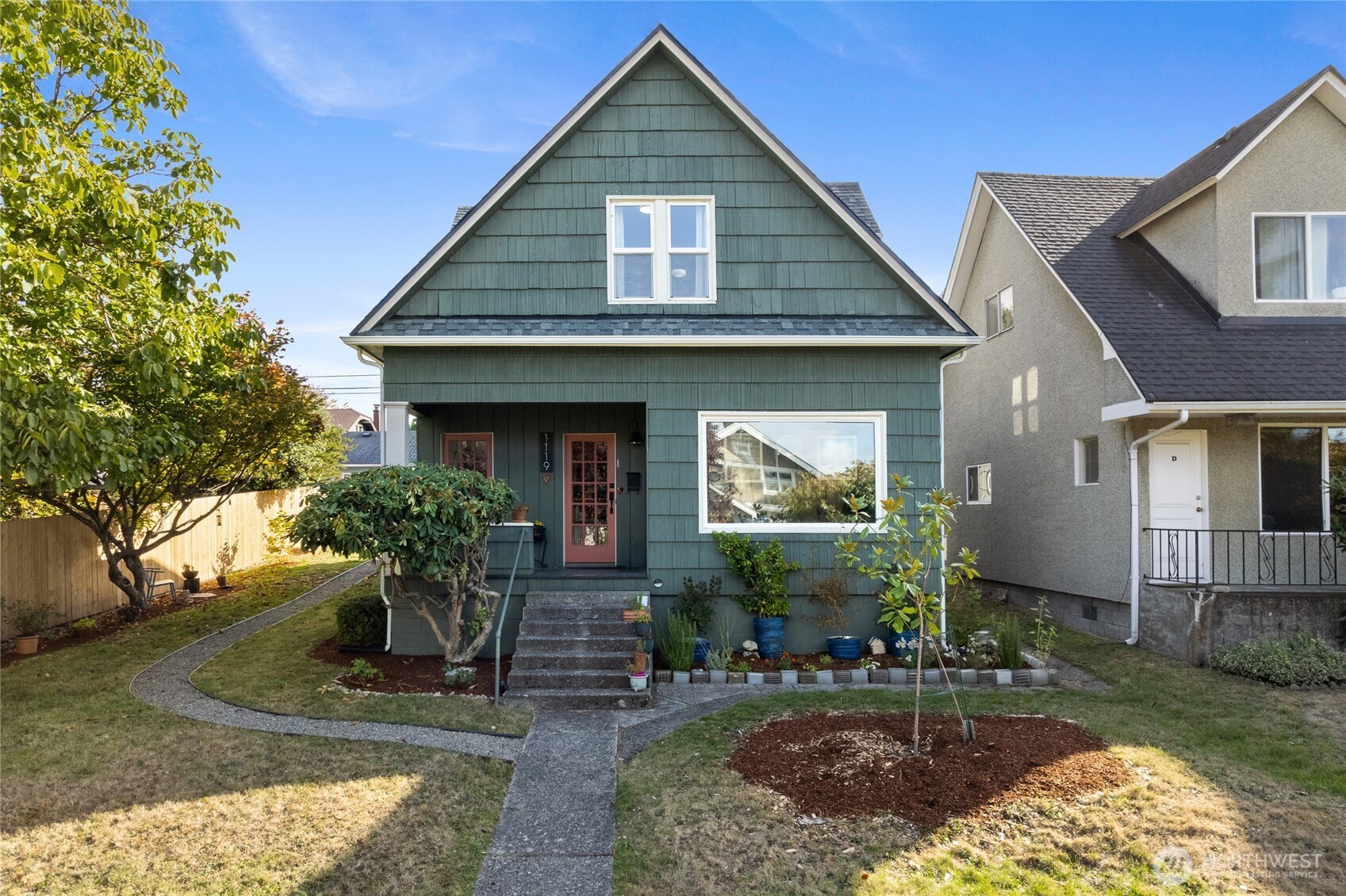 1119 N Oakes Street , Tacoma, WA 98406