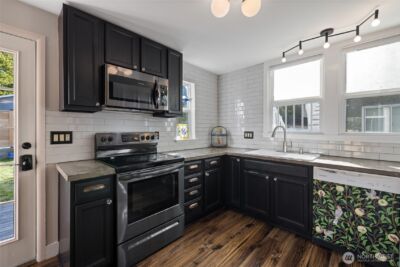 1119 N Oakes Street , Tacoma, WA 98406 - Photo 12