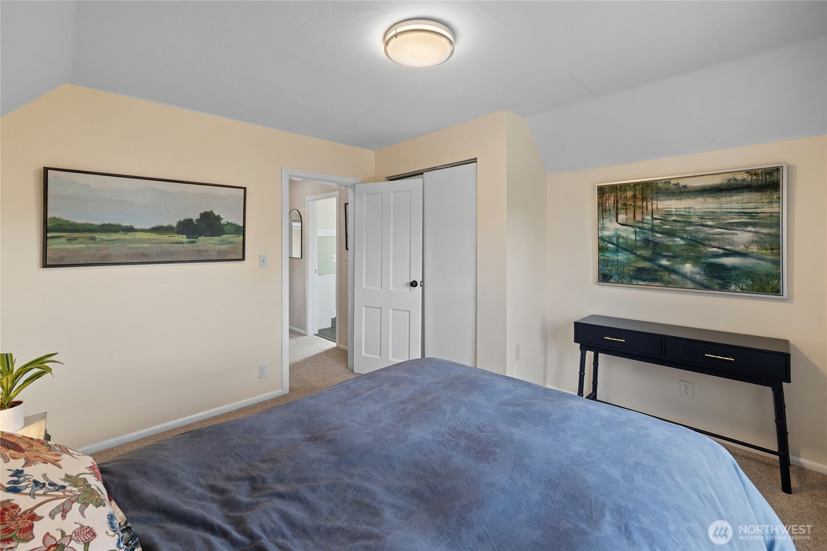 1119 N Oakes Street , Tacoma, WA 98406