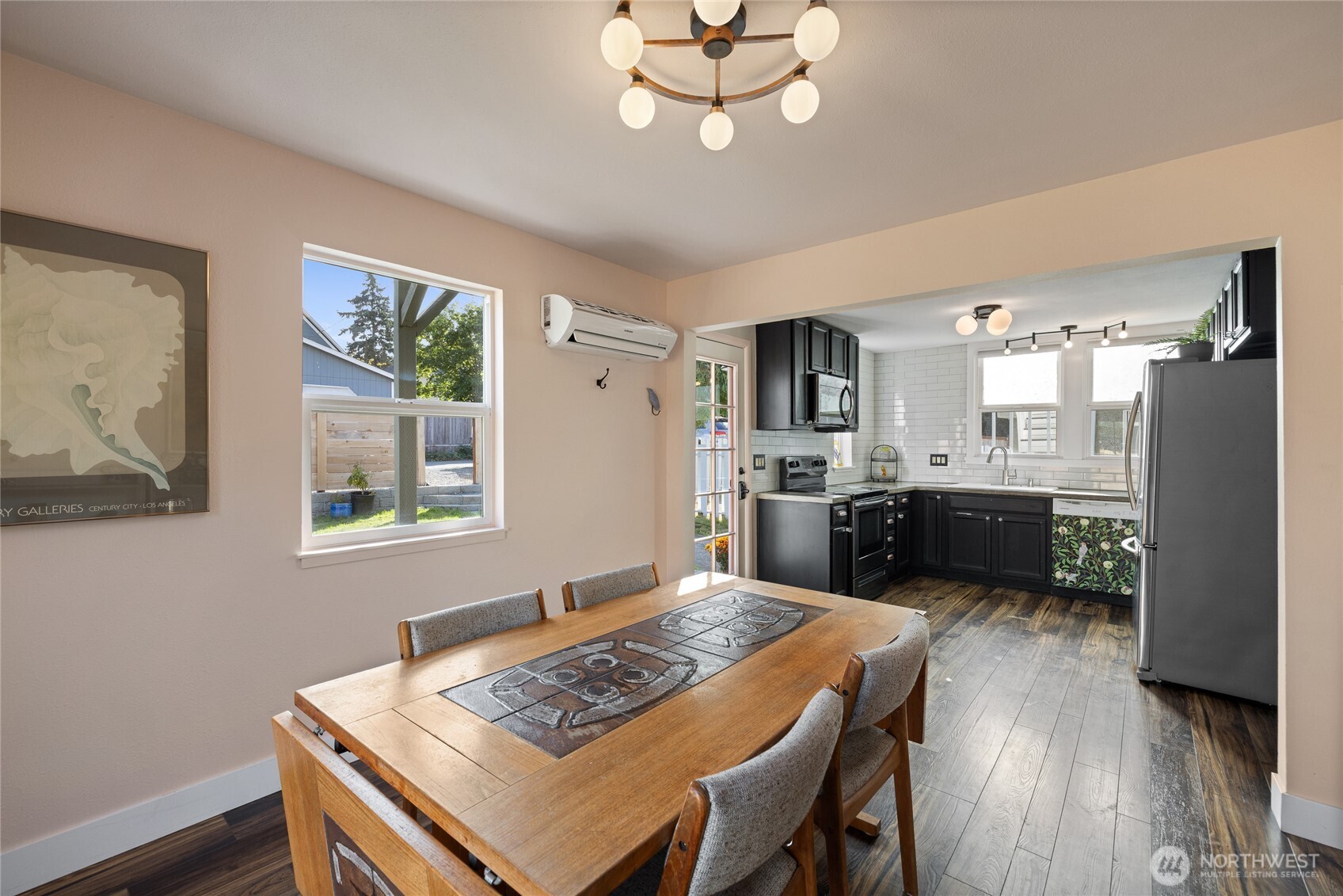1119 N Oakes Street , Tacoma, WA 98406