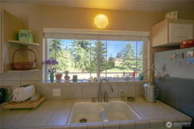 310 E Hillcrest Drive , Port Angeles, WA 98362 - Photo 14