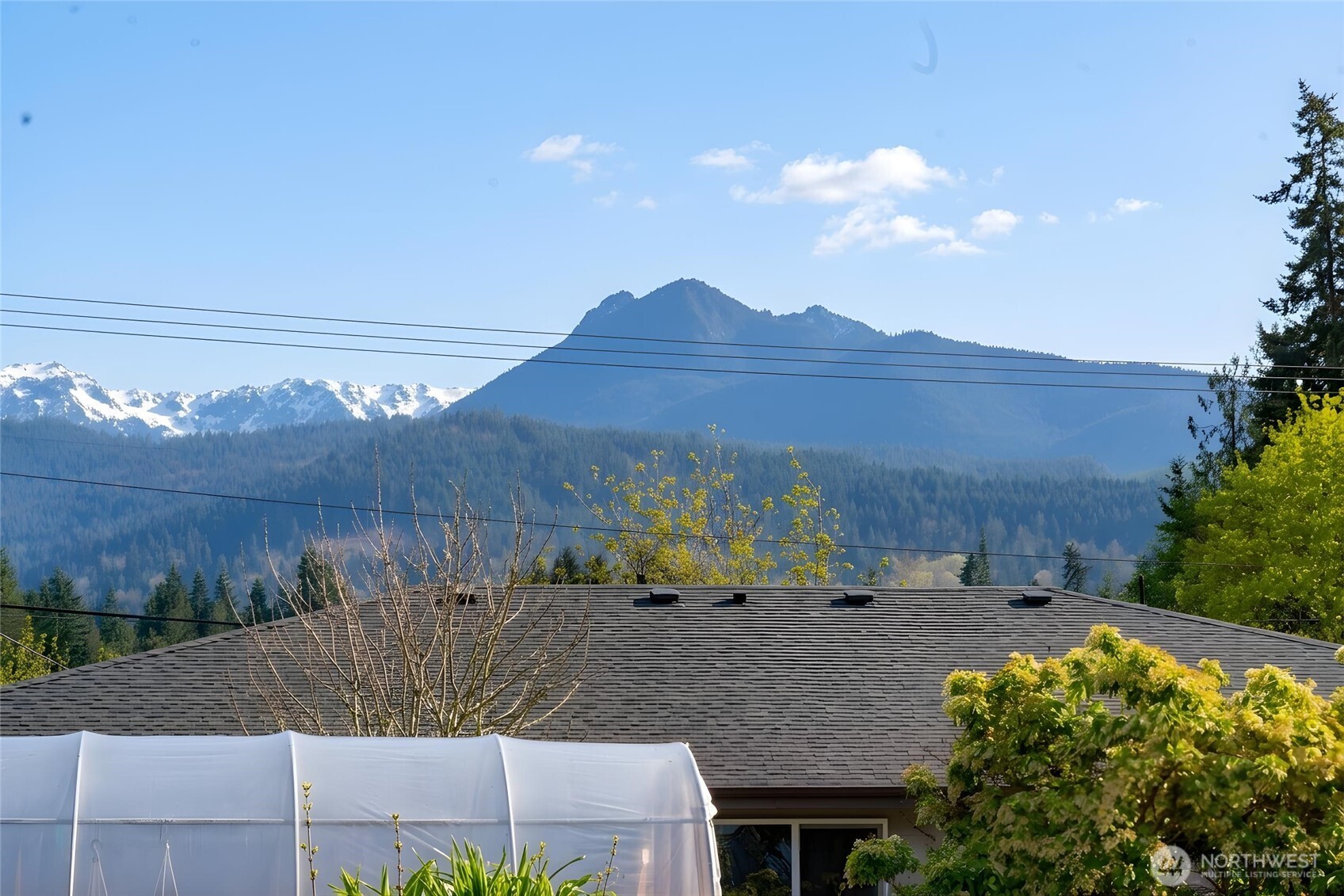310 E Hillcrest Drive , Port Angeles, WA 98362