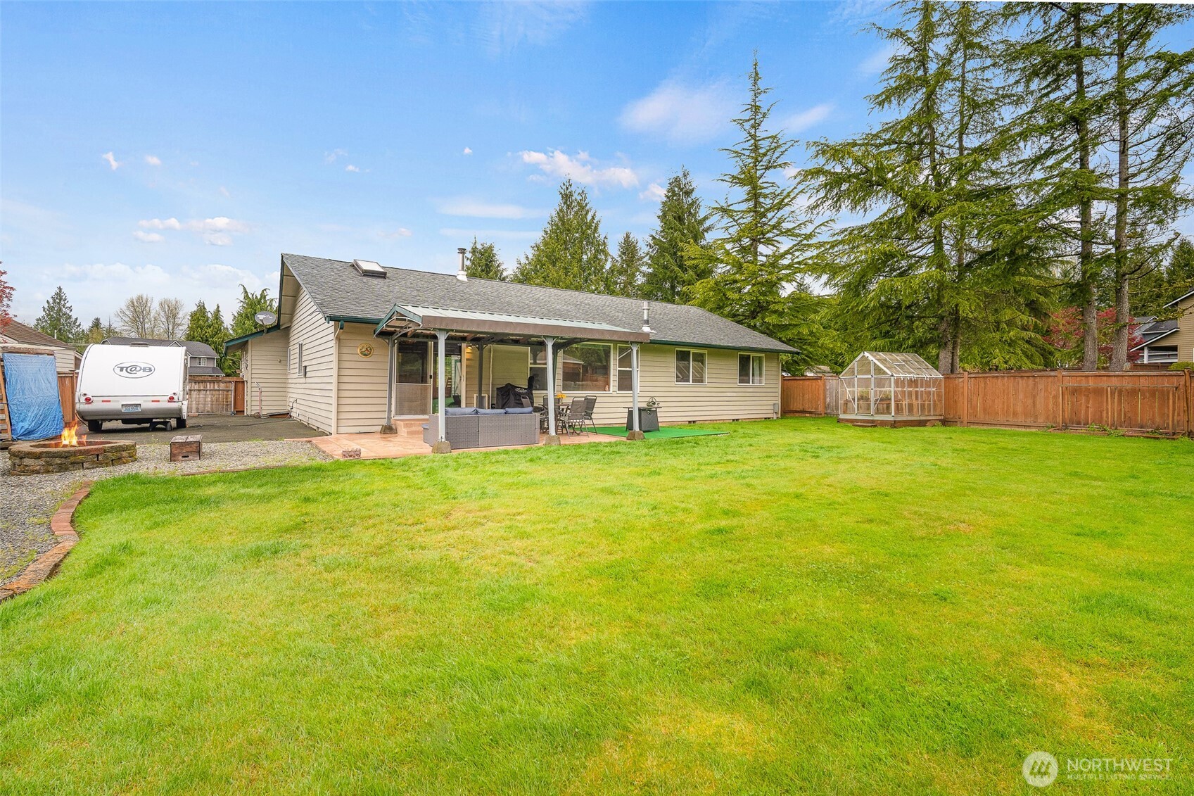21211 89th Avenue NE, Arlington, WA 98223