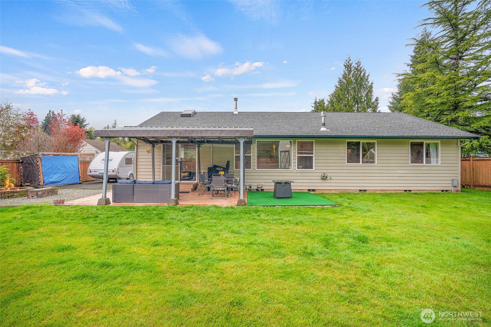 21211 89th Avenue NE, Arlington, WA 98223
