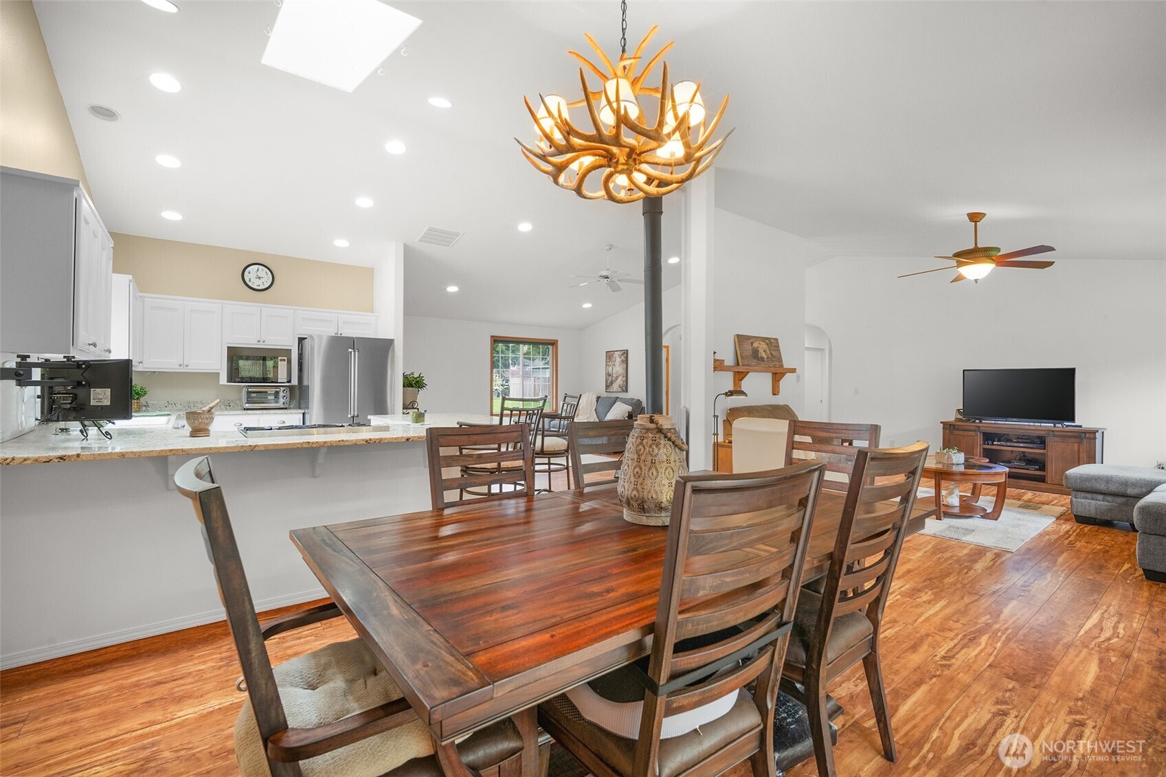 21211 89th Avenue NE, Arlington, WA 98223