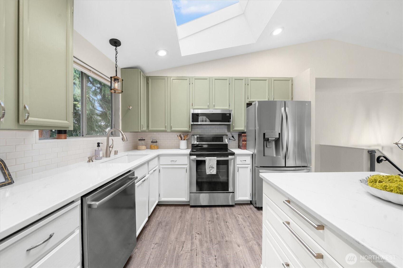 32917 33rd Ave SW, Federal Way, WA 98023
