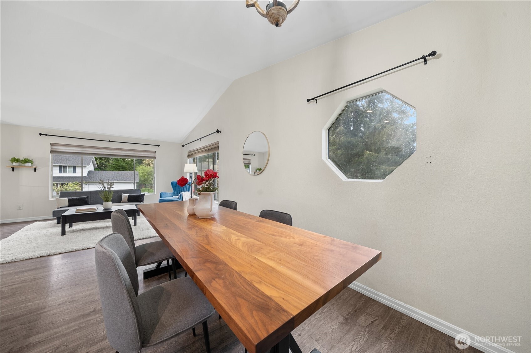 32917 33rd Ave SW, Federal Way, WA 98023