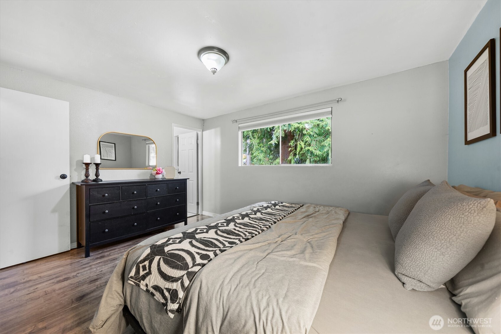 32917 33rd Ave SW, Federal Way, WA 98023