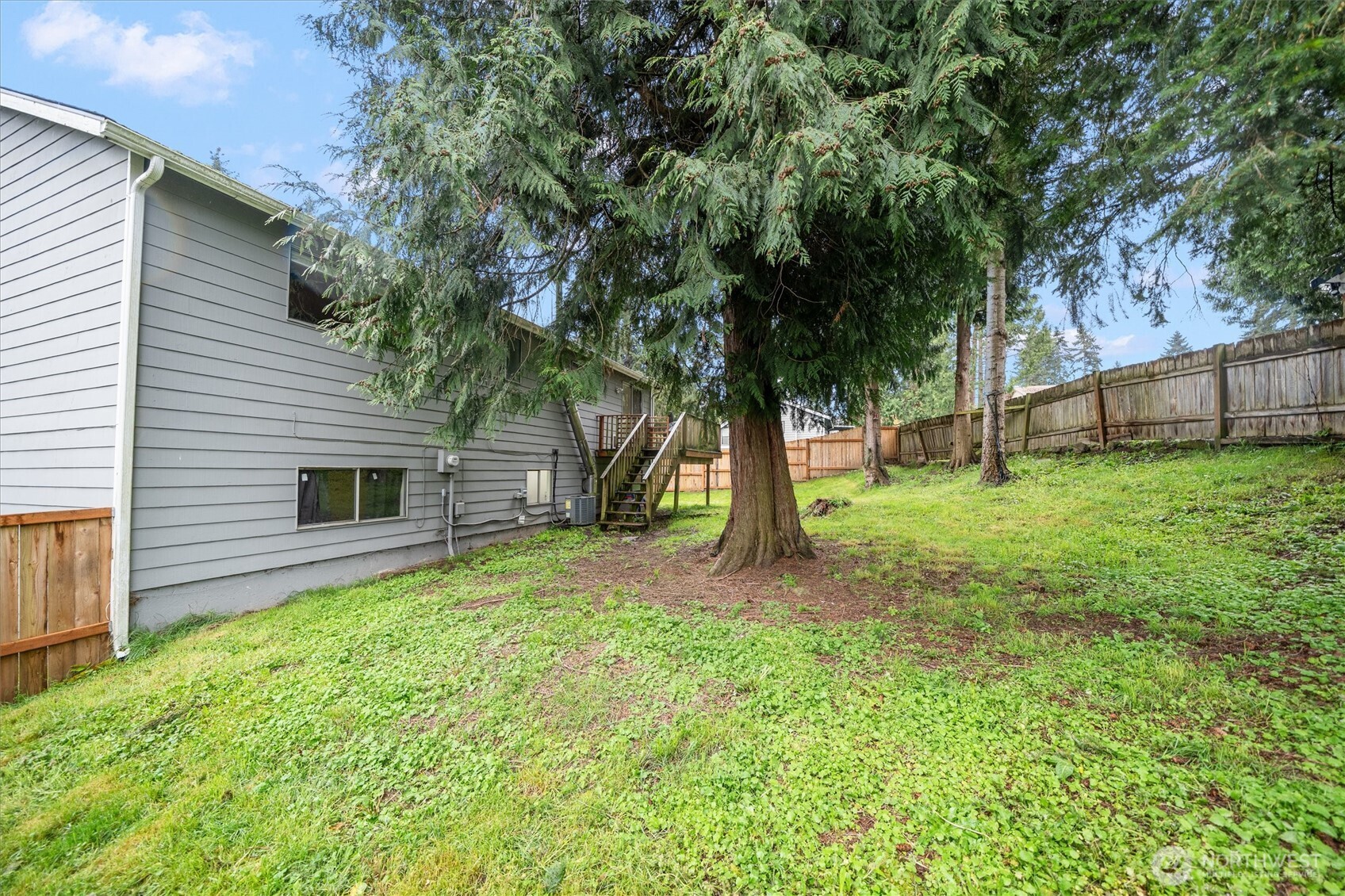 32917 33rd Ave SW, Federal Way, WA 98023