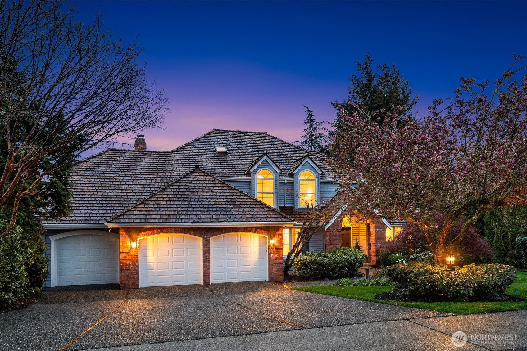 4708 227th Place SE, Sammamish, WA 98075