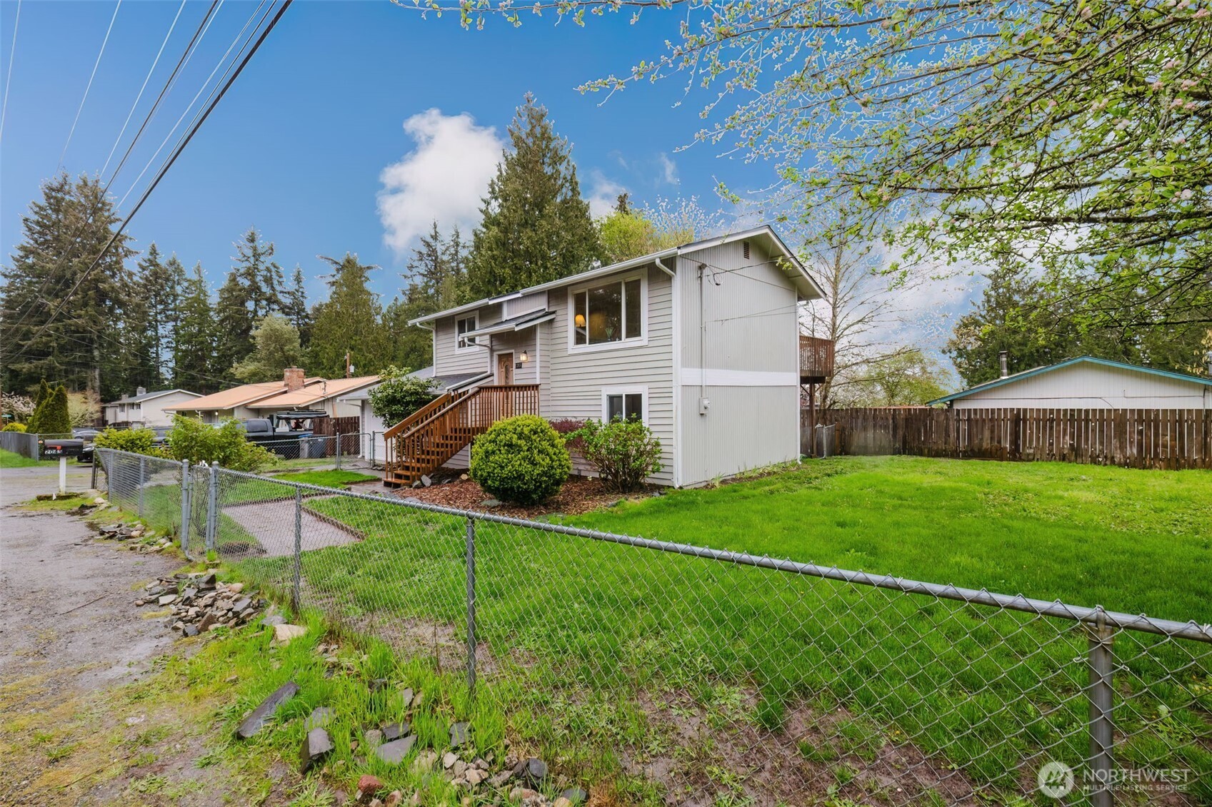 2045 California Avenue E, Port Orchard, WA 98366