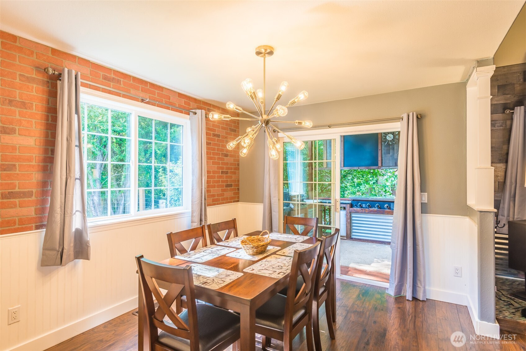 2909 E Defrang Street , Port Angeles, WA 98362