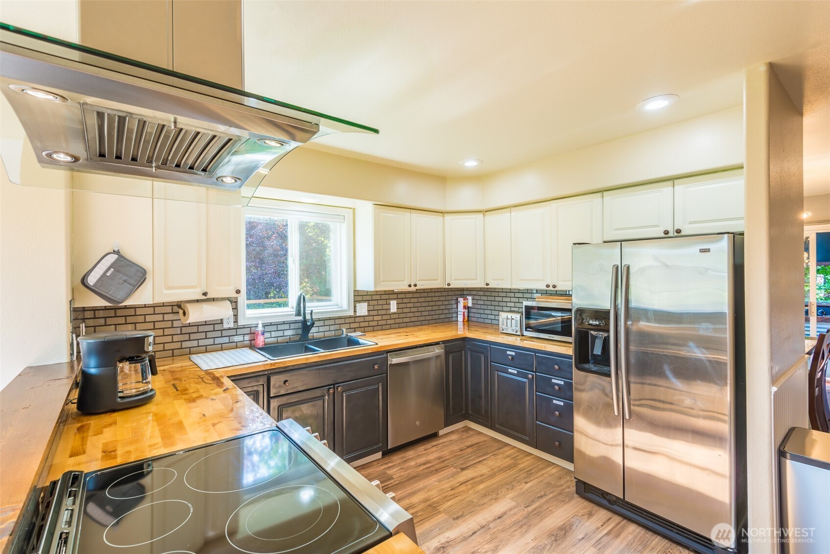 2909 E Defrang Street , Port Angeles, WA 98362