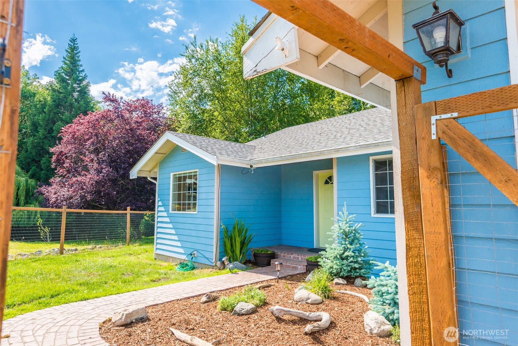 2909 E Defrang Street , Port Angeles, WA 98362
