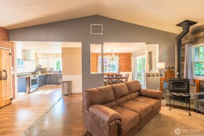 2909 E Defrang Street , Port Angeles, WA 98362 - Photo 9