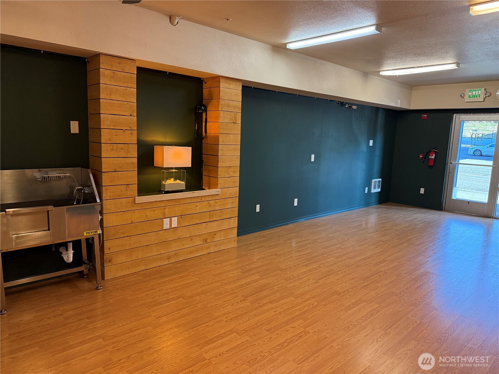 1031 N State Street #110, Bellingham, WA 98225
