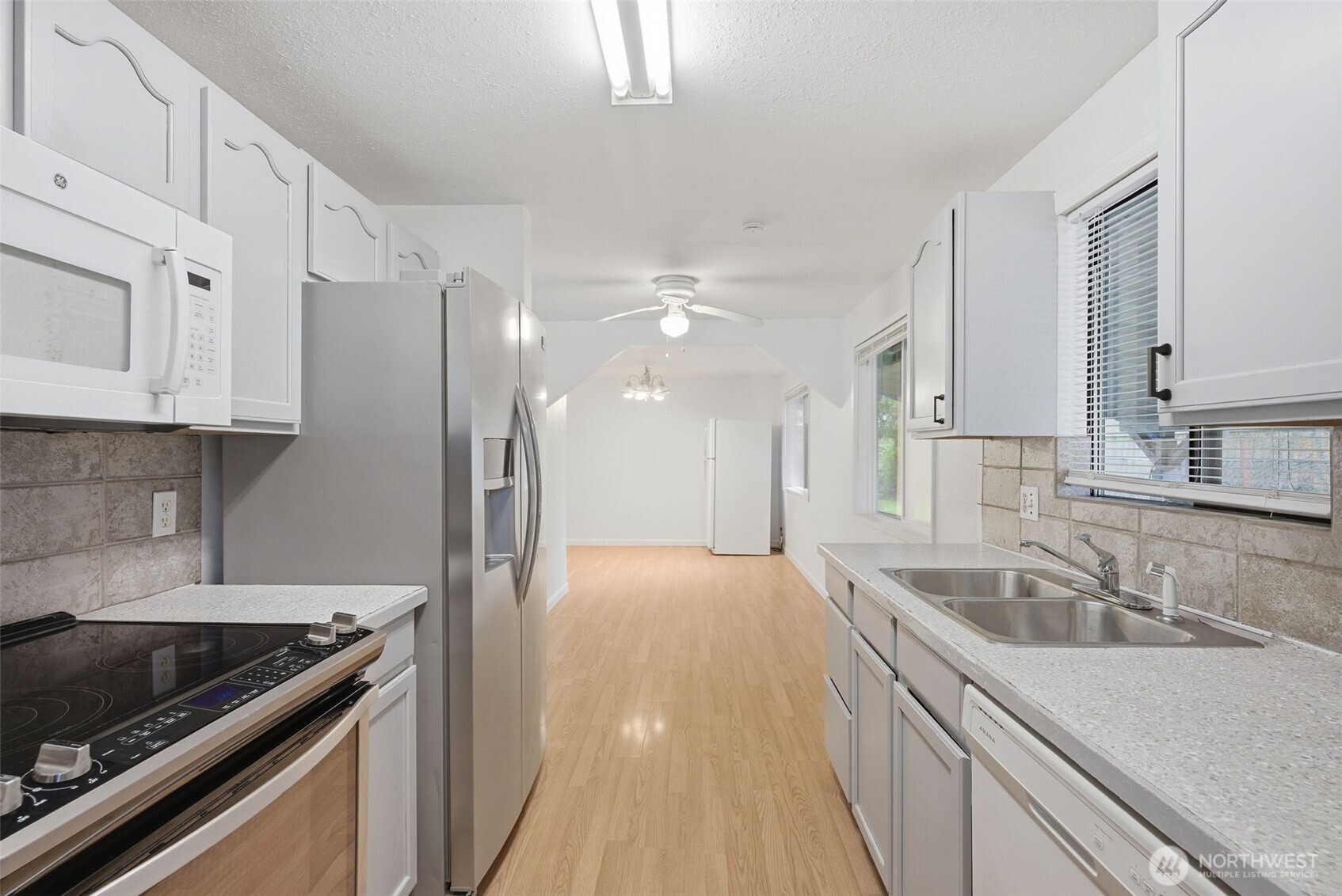 11851 SE 170th Place , Renton, WA 98058