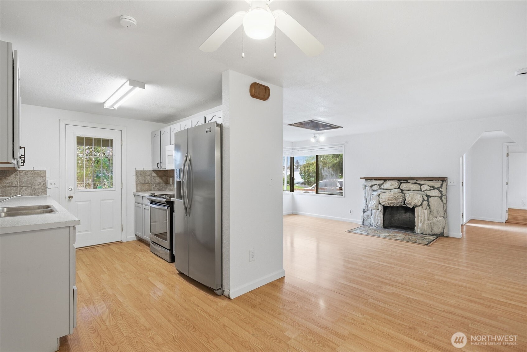 11851 SE 170th Place , Renton, WA 98058