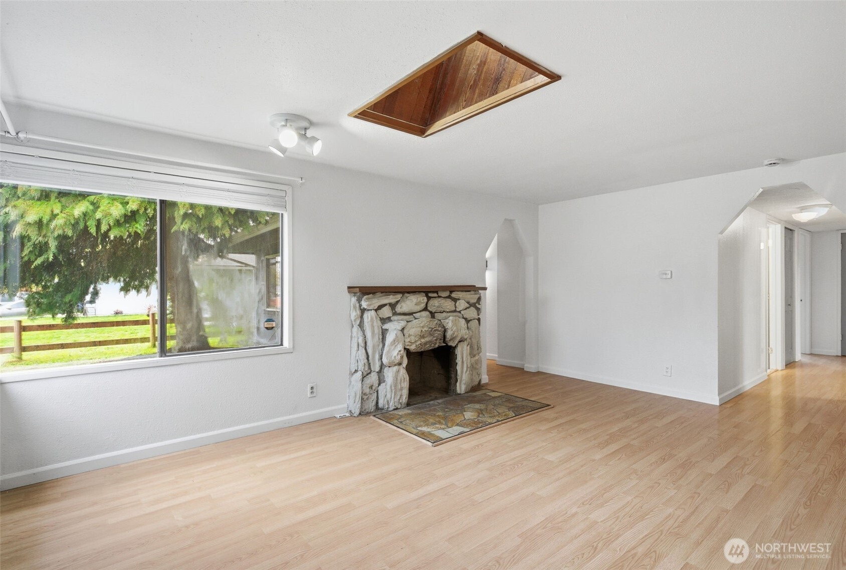11851 SE 170th Place , Renton, WA 98058