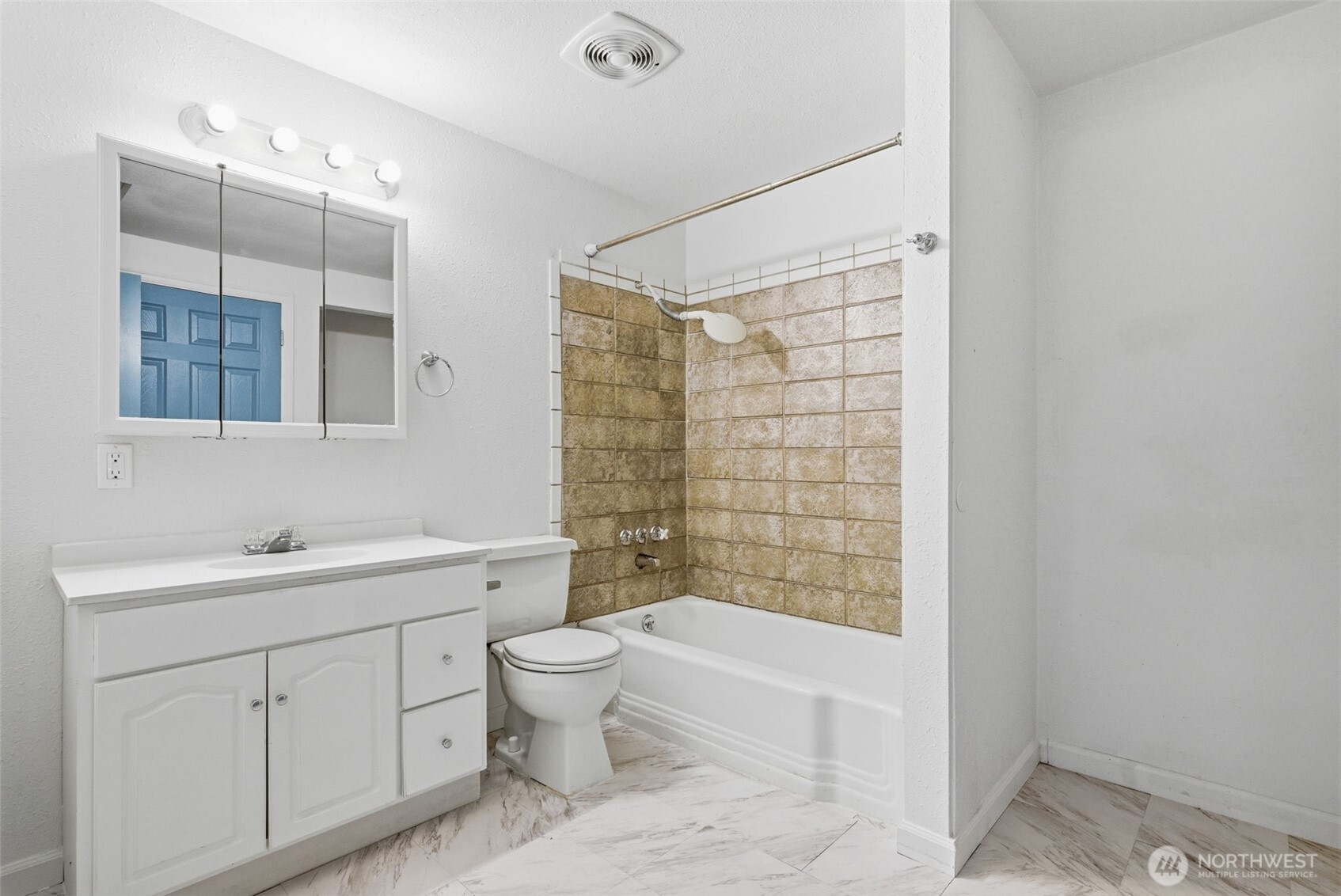 11851 SE 170th Place , Renton, WA 98058