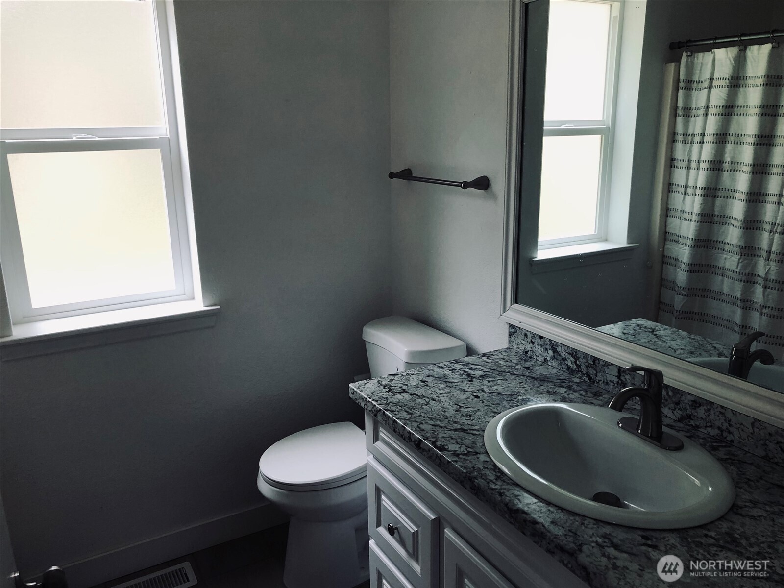 8624 Oxford Drive SE , Lacey, WA 98503-6200