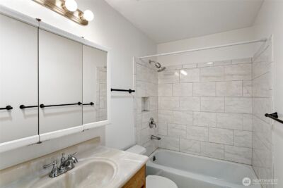 5620 200th Street SW #A102, Lynnwood, WA 98036 - Photo 4