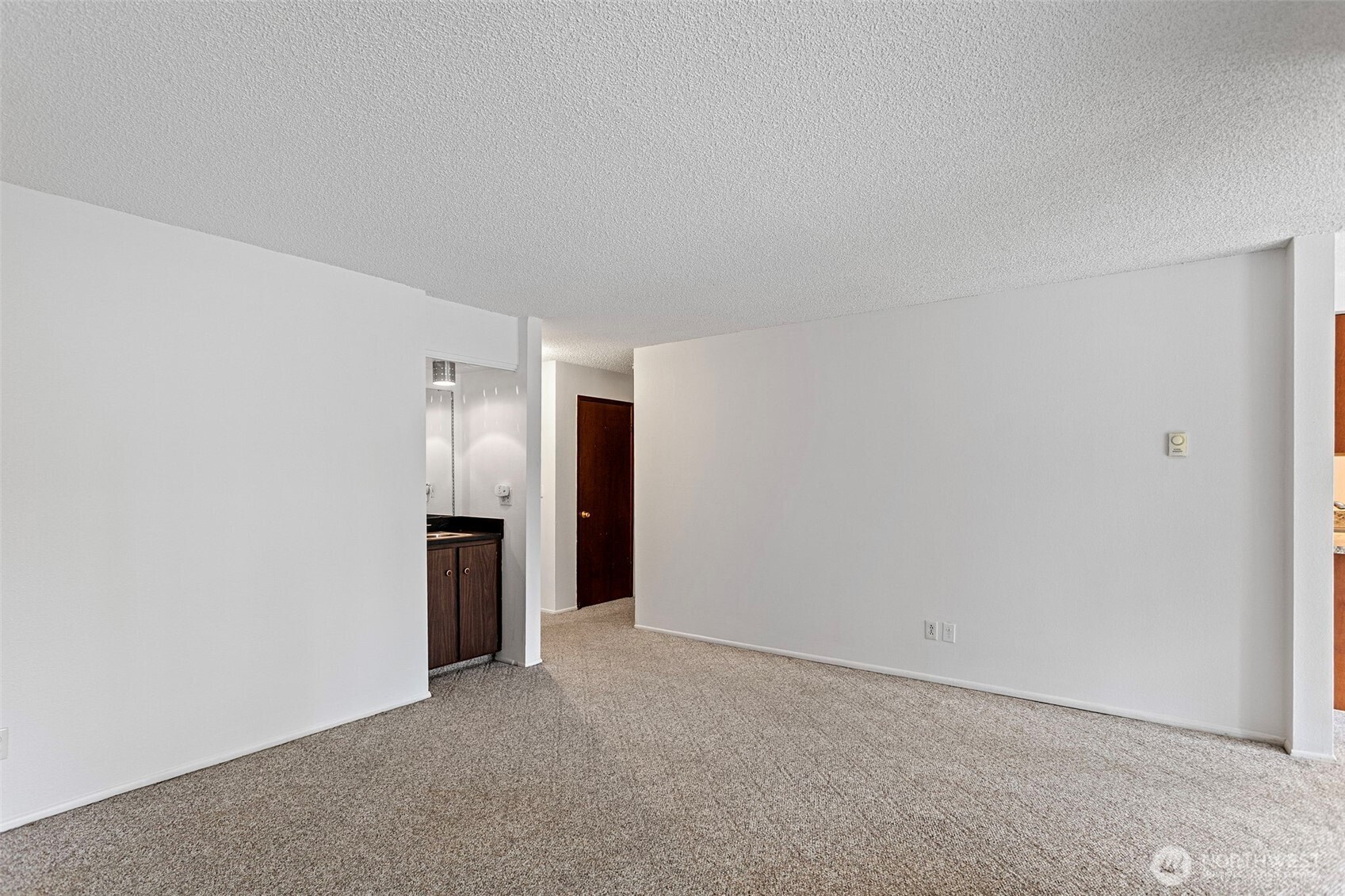 5620 200th Street SW #A102, Lynnwood, WA 98036
