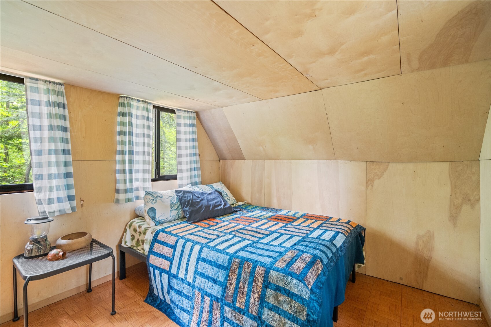 89 Eliza Island , Bellingham, WA 98226