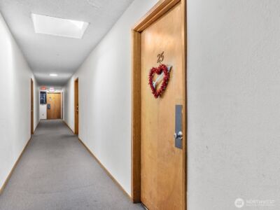 6325 Evergreen Way , Everett, WA 98203 - Photo 16