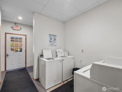 6325 Evergreen Way , Everett, WA 98203 - Photo 19