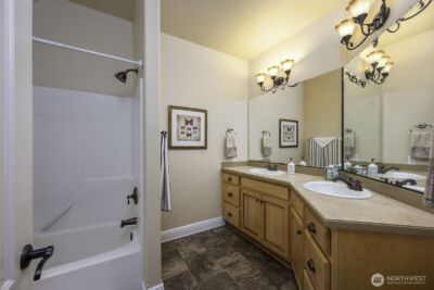 907 S Sand Dune Road , Moses Lake, WA 98837 - Photo 25