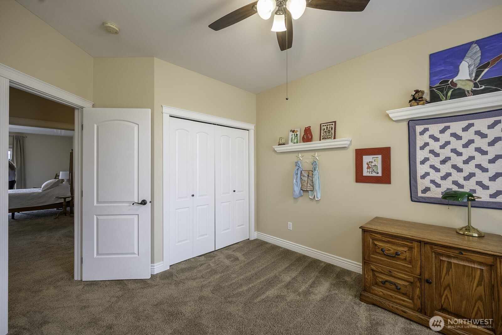 907 S Sand Dune Road , Moses Lake, WA 98837