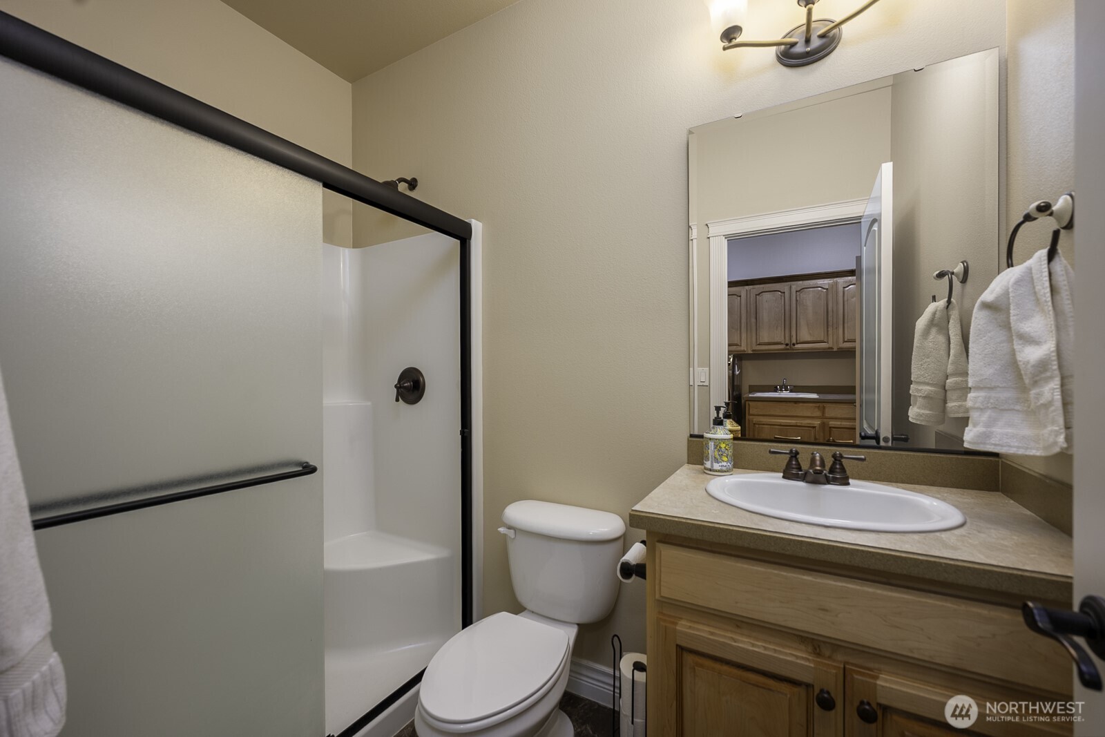 907 S Sand Dune Road , Moses Lake, WA 98837