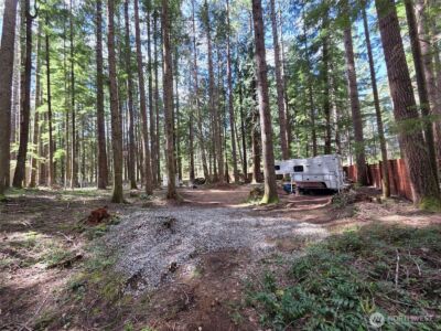 56207 E Kernahan RD , Ashford, WA 98304 - Photo 13