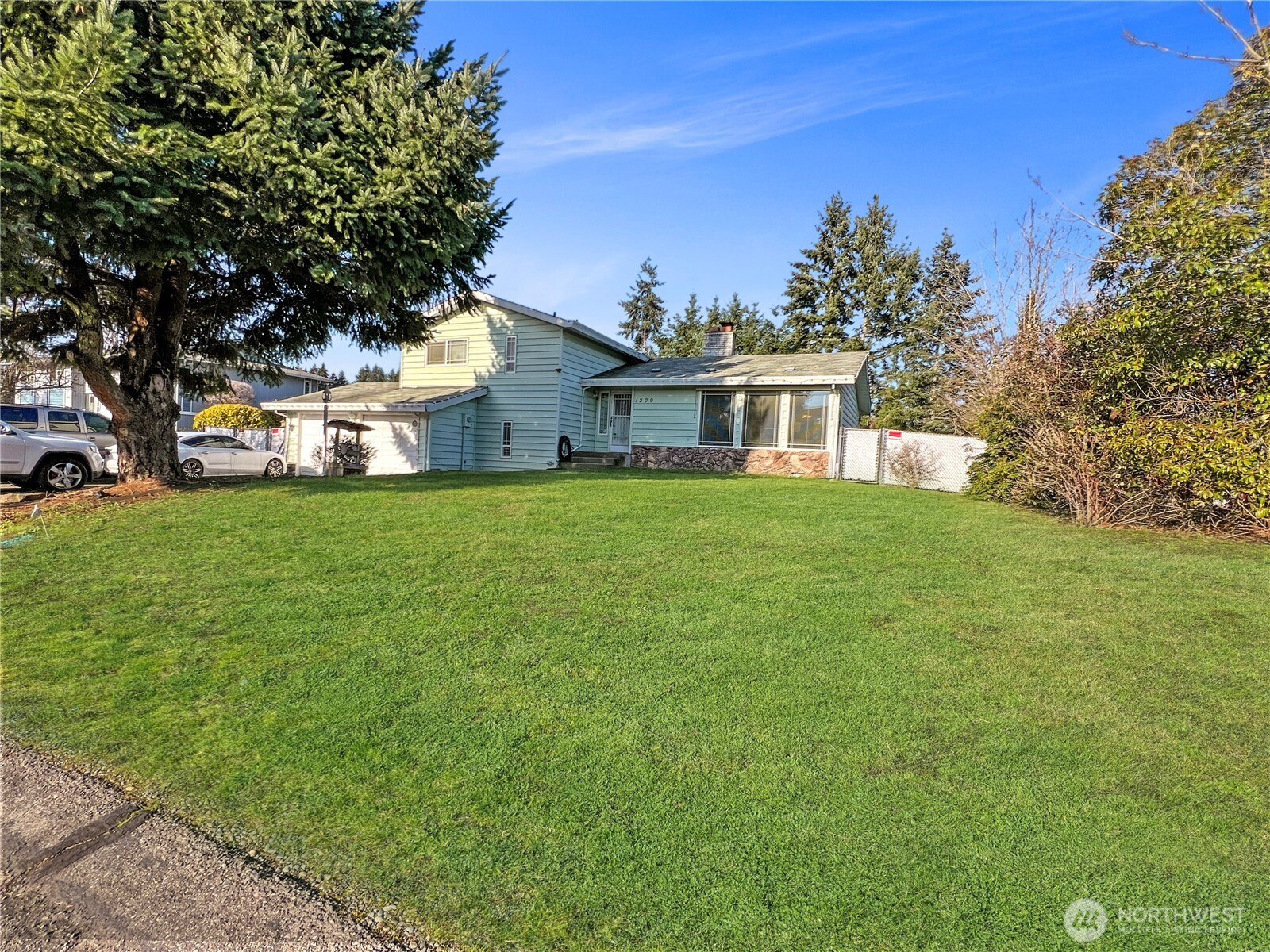1209 132nd Street S, Tacoma, WA 98444