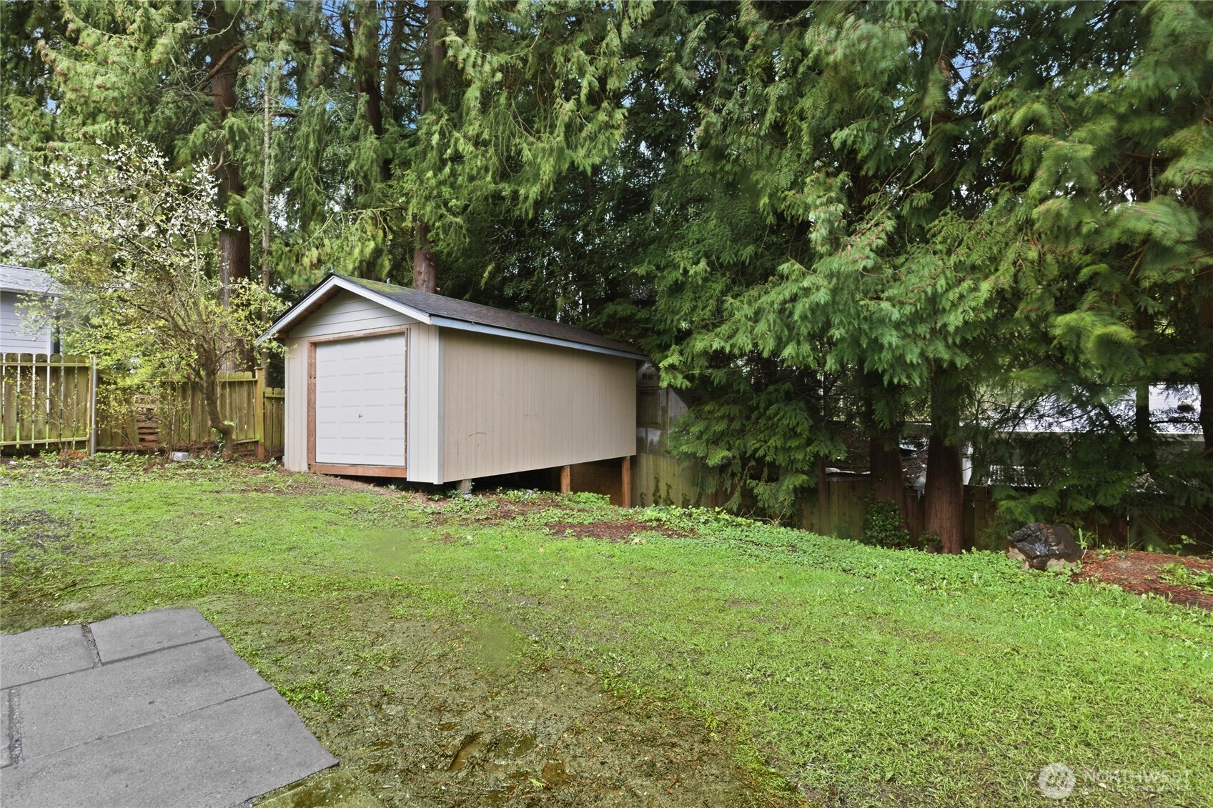 18712 41 Place W, Lynnwood, WA 98037