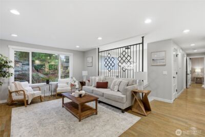 18712 41 Place W, Lynnwood, WA 98037 - Photo 4