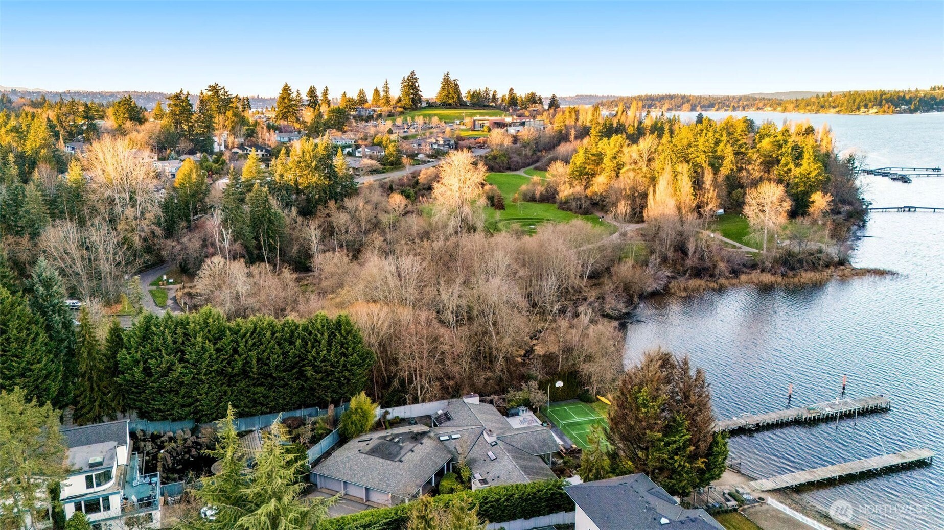 8428 N Mercer Way , Mercer Island, WA 98040-3134