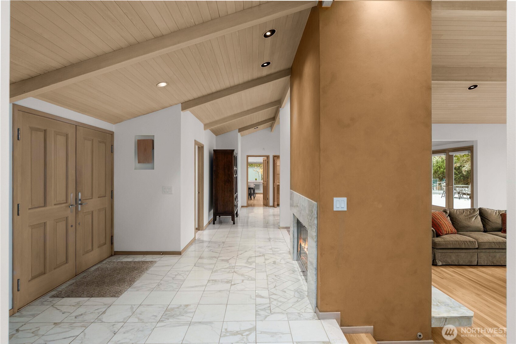 8428 N Mercer Way , Mercer Island, WA 98040-3134