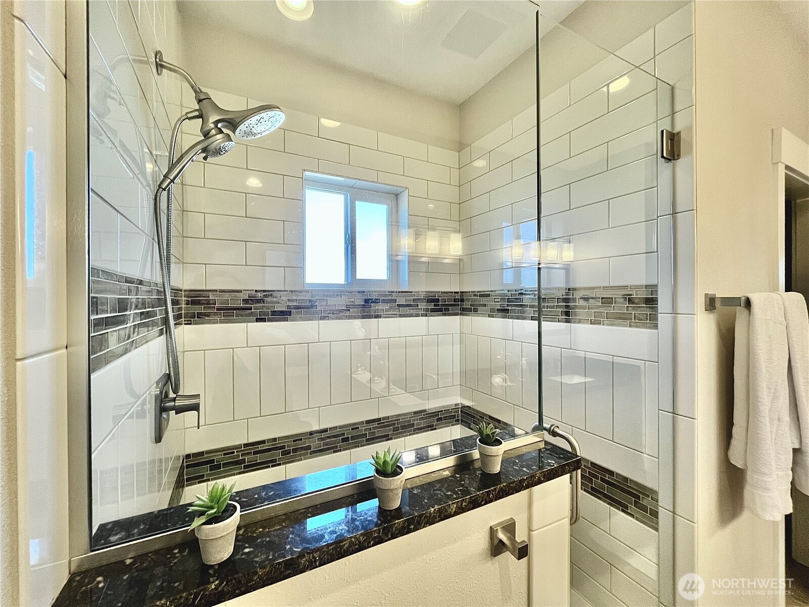 1439 Diamond Head Avenue SW, Ocean Shores, WA 98569