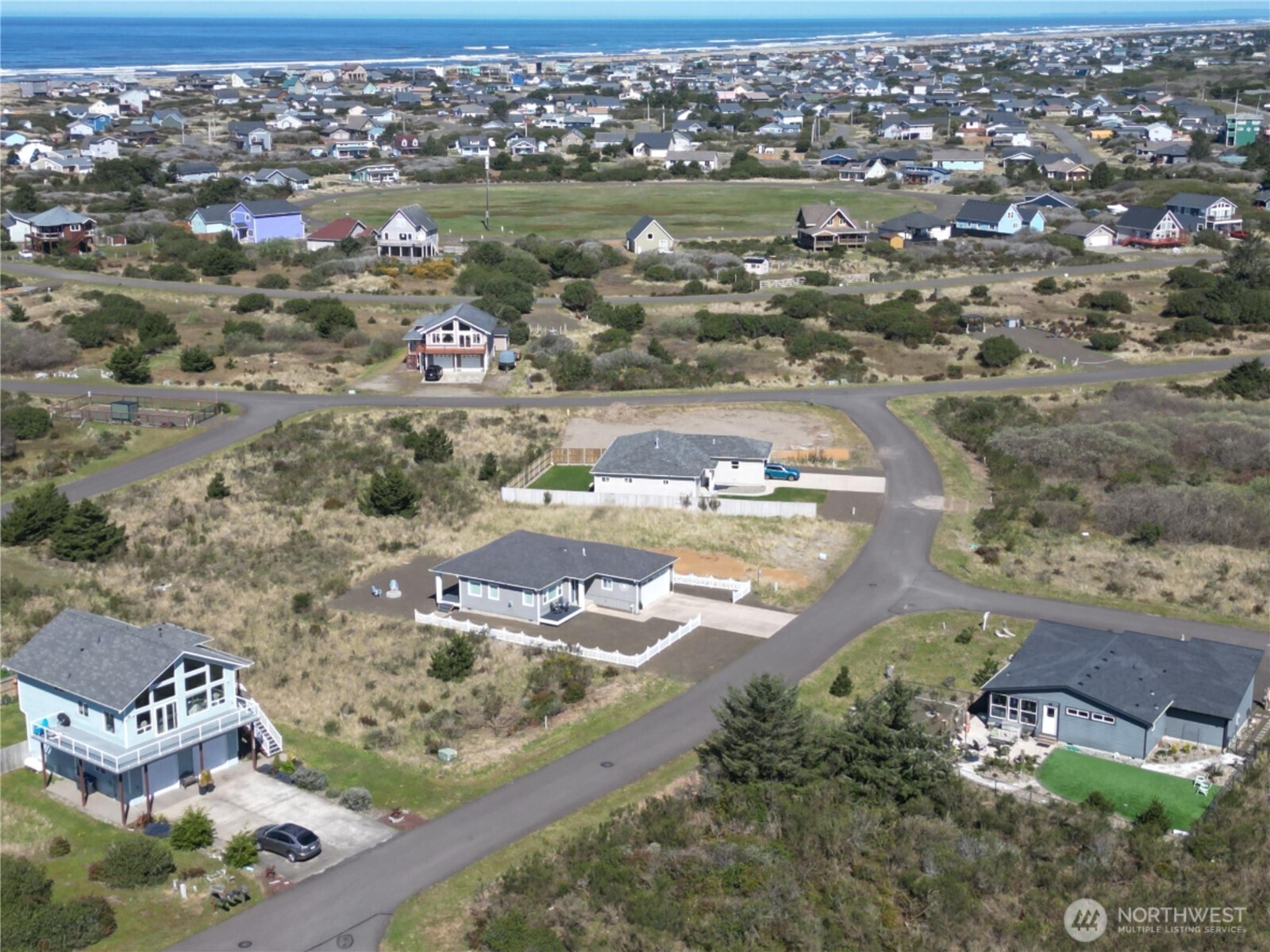 1439 Diamond Head Avenue SW, Ocean Shores, WA 98569