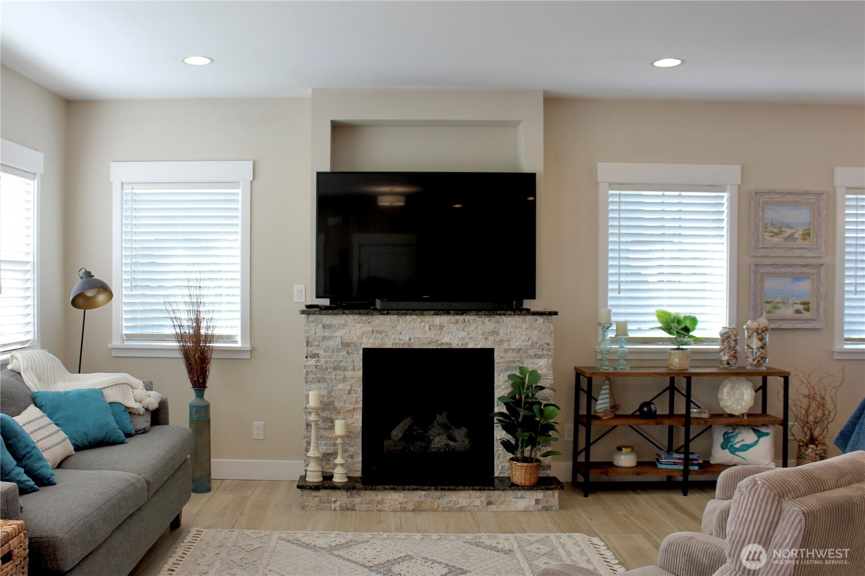 1439 Diamond Head Avenue SW, Ocean Shores, WA 98569