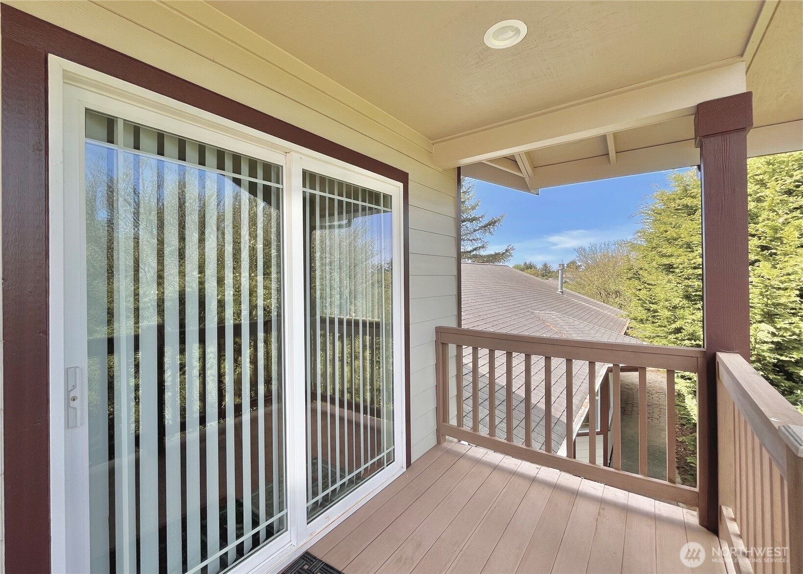 137 N Razor Clam Drive SW, Ocean Shores, WA 98569