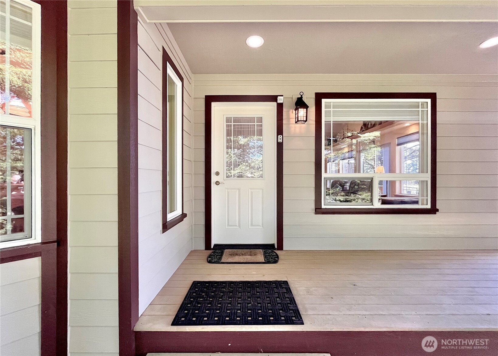 137 N Razor Clam Drive SW, Ocean Shores, WA 98569