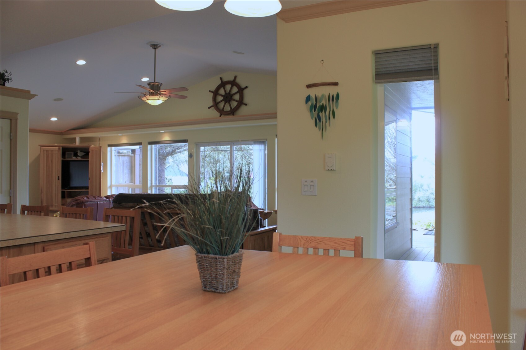 137 N Razor Clam Drive SW, Ocean Shores, WA 98569